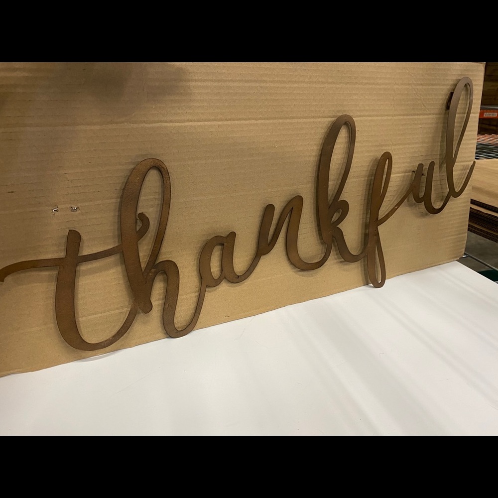 Brand New Distressed Thankful Wall Art